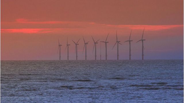 Burduja: România a intrat în linie dreaptă către producția de energie eoliană în largul Mării Negre