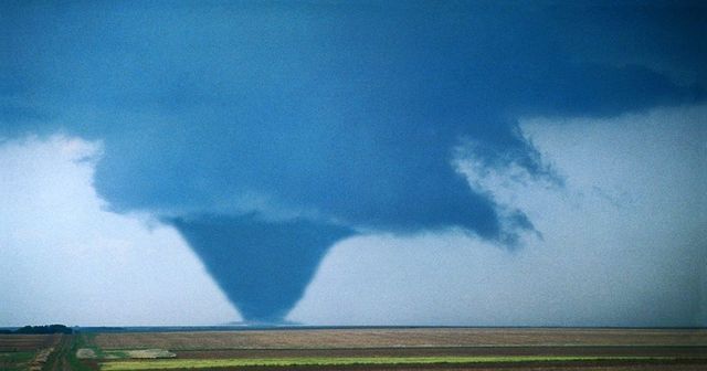 Tornado in Texas, almeno 3 morti e 75 feriti