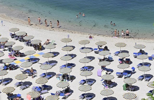 Bombardieri, un lavoratore su tre non può andare in vacanza