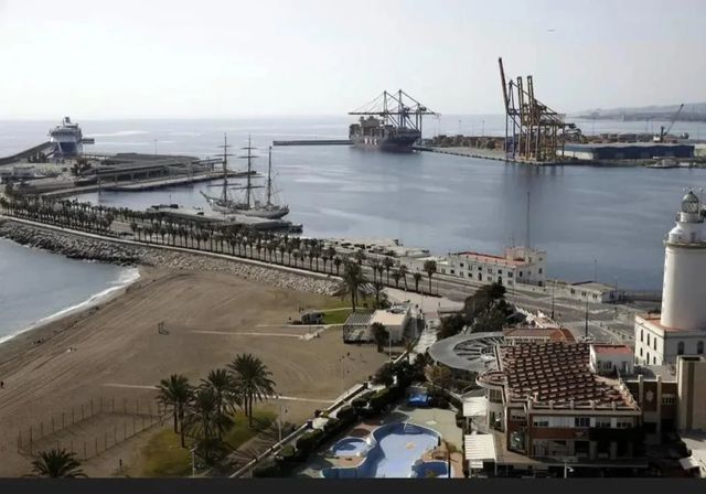 Detenido en Málaga por agresión sexual a una menor a la que intentó rajarle la cara con unas tijeras