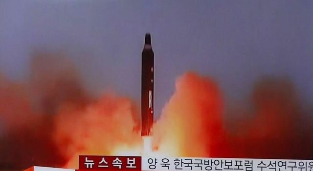 Nord Corea lancia missile balistico nel Mar del Giappone