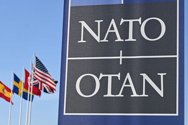 Miniștrii apărării din statele NATO discută necesitățile de apărare
