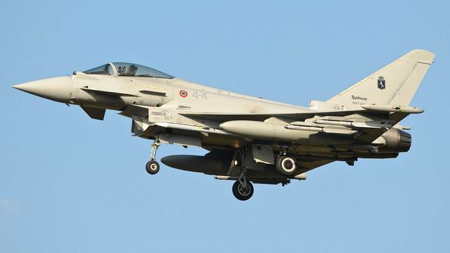 Patru avioane Eurofighter Typhoon au fost detașate la baza Mihail Kogălniceanu pentru a ajuta la misiunile de poliție aeriană