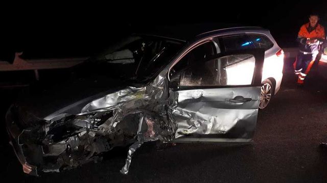 Alertă în Caraș-Severin după ce trei mașini au fost implicate într-un accident rutier soldat cu 10 victime