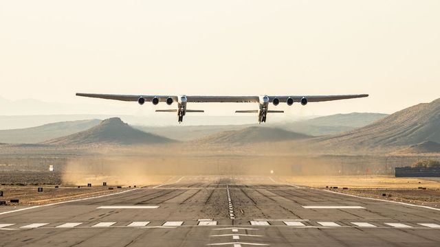 Il volo di prova dell'aereo più grande del mondo