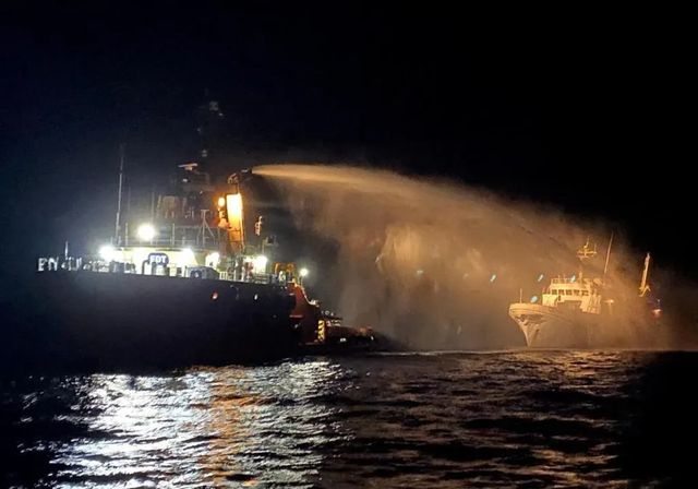 La Flotilla de la Libertad acusa a Israel de atacar a uno de sus barcos en aguas internacionales cuando se dirigía a Gaza