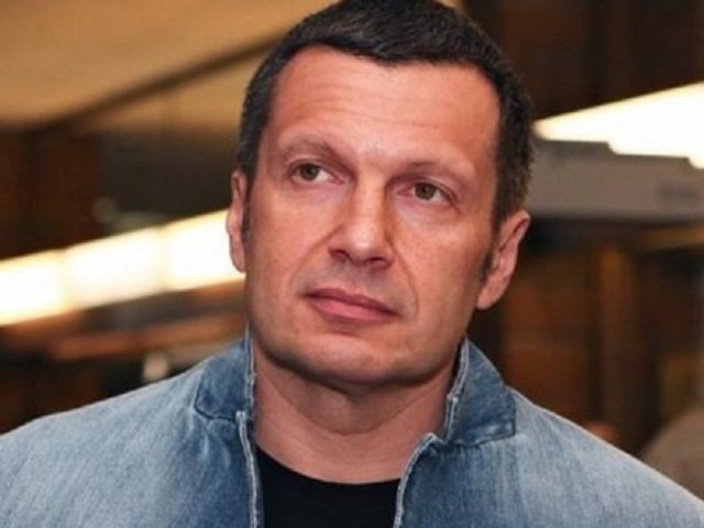 Соловьев отрицал рукоприкладство на встрече с активистом из Екатеринбурга