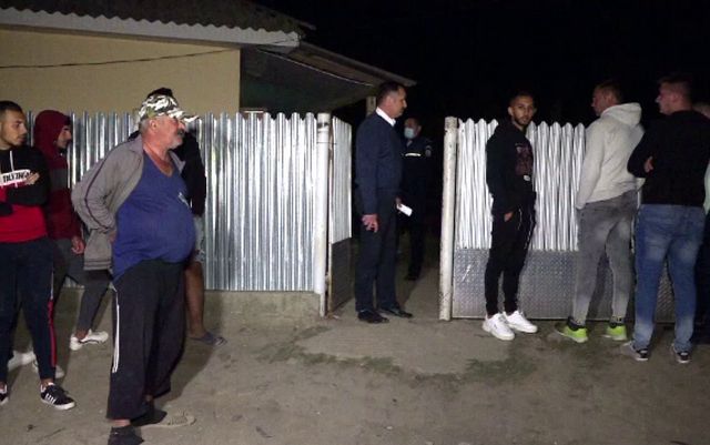 Crimă înfiorătoare în județul Vaslui. Și-a ucis mătușa, a tranșat-o și a aruncat-o în fosa unui WC dezafectat