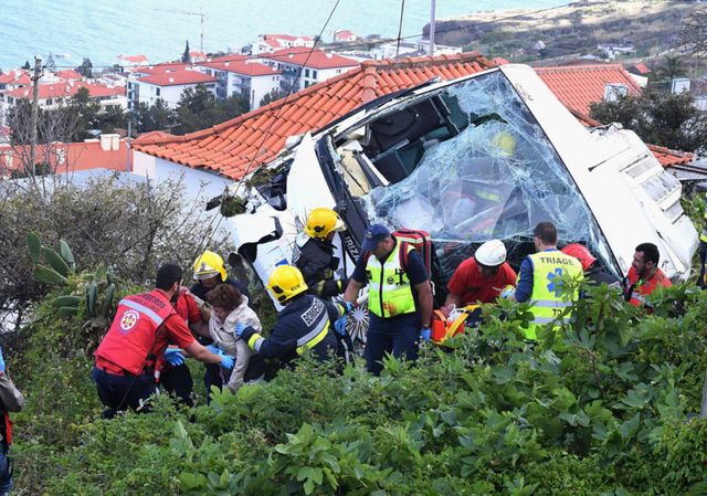 Német turisták haltak meg a madeirai buszbalesetben