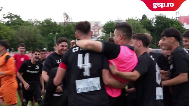 Imagini din prima repriză a meciului CS Dinamo - Vedița Colonești, returul barajului de promovare în Liga 2