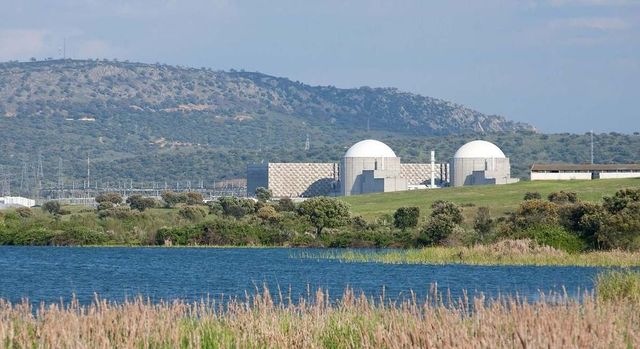 El Gobierno rechaza el primer intento de Iberdrola y Endesa para prorrogar la vida útil de Almaraz