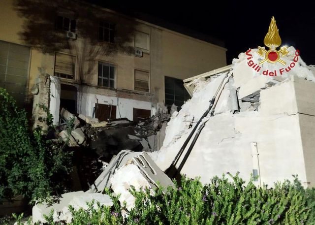 Crolla l'aula magna dell'Università di Cagliari