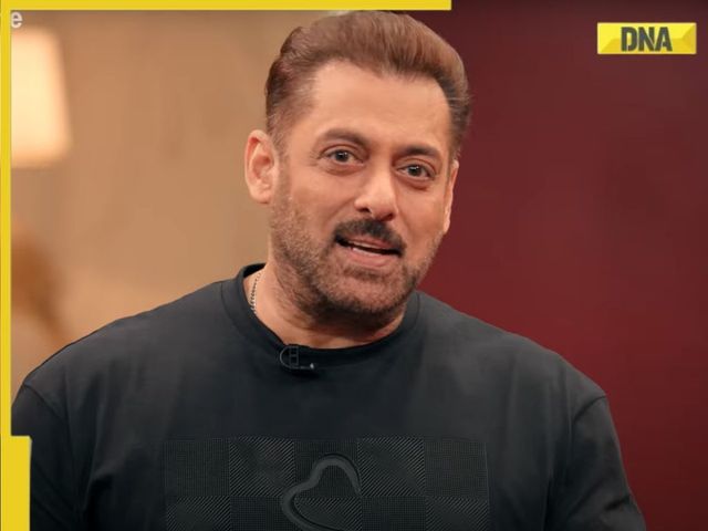 Watch: Kajol and Twinkle Khanna host a celebrity talk show