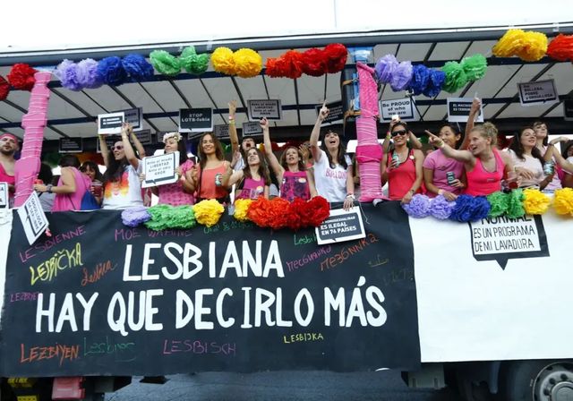 Ocho de cada diez lesbianas y bisexuales son atacadas por su opción sexual