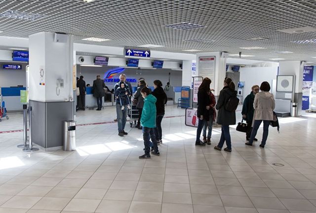 Studiu: Fiecare al șaseșea moldovean declară că intenționează să părăsească țara în următoarele șase luni