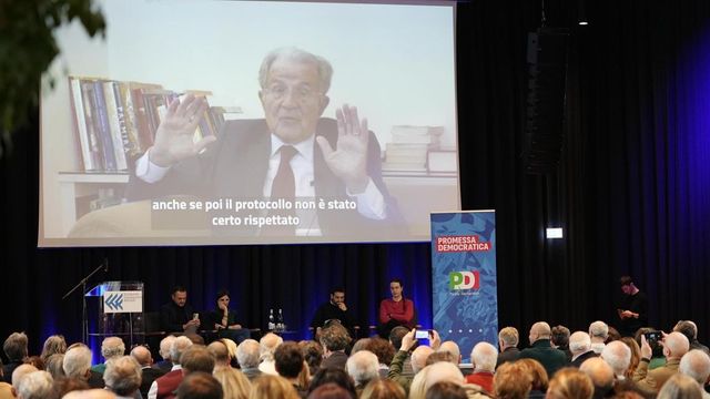 Prodi: 'Il Pd ha perso 6 milioni di elettori, rifugiati nel populismo'