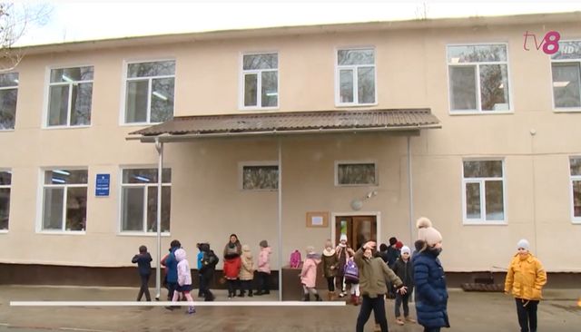 Moldova va primi 3,5 milioane de dolari din partea Băncii Mondiale, pentru a asigura cu tehnică instituțiile de învățământ