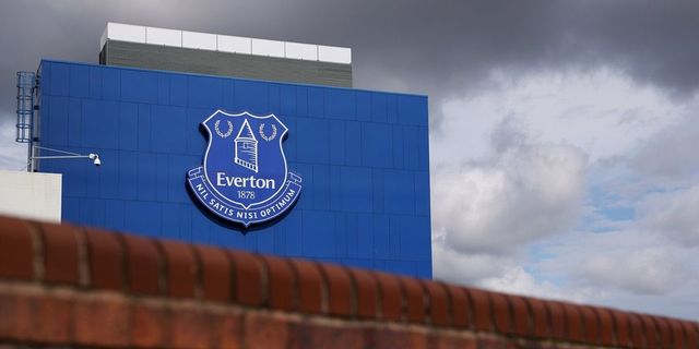 Calcio, Premier League: Everton penalizzato di 10 punti