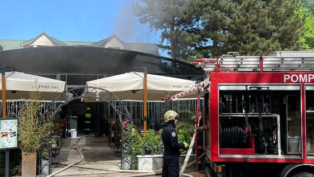 Incendiu într-un restaurant din centrul Capitalei: Nouă echipaje de pompieri, la fața locului
