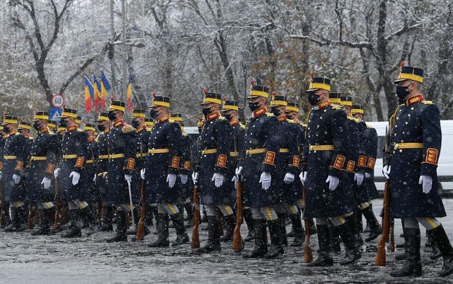 Repetiție restrânsă la Arcul de Triumf pentru parada de Ziua Națională a României