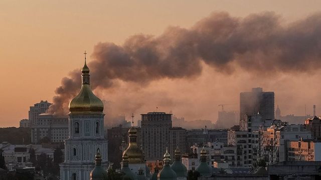 Russia strikes Ukraine with over 800 drones and decoys, the largest such attack in the war