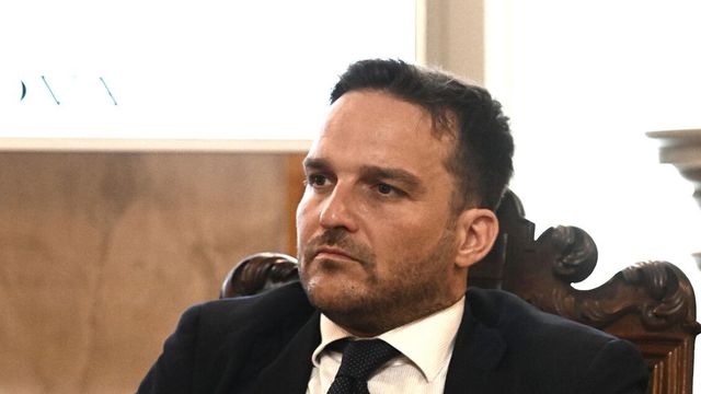 ++ Ex assessore di Genova Gambino si autosospende da Fdi Rpt ++