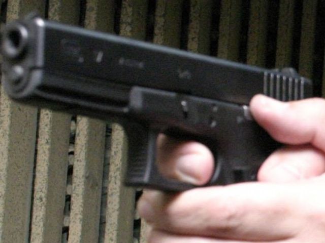 Застрелян е 48-годишен мъж в София