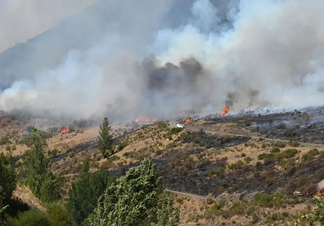 El Gobierno ve muy cerca el final de la peor ola de incendios forestales del siglo