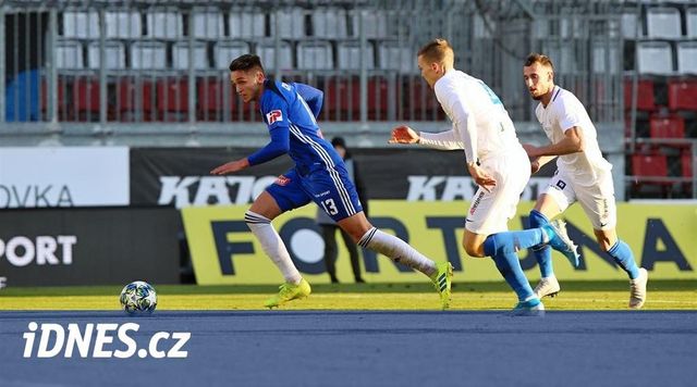Olomouc - Liberec 1:0, první výhru po osmi zápasech trefil obránce Vepřek
