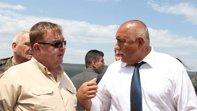 Министър Каракачанов ще присъства на празника на Гарнизон Пловдив
