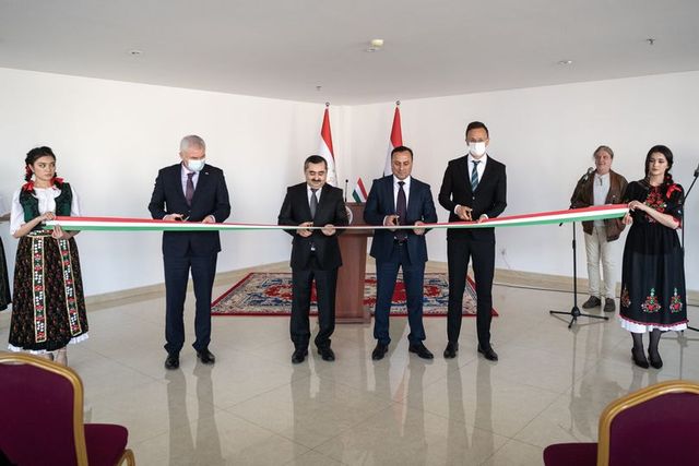 A tádzsik fővárosban nyitott konzulátust Szijjártó Péter