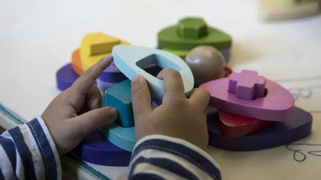 Foto di bimbi online, il Garante per la Privacy sanziona un asilo nido