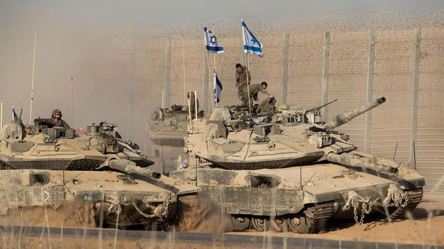 Trump, 'Hamas restituisca i corpi degli ostaggi'