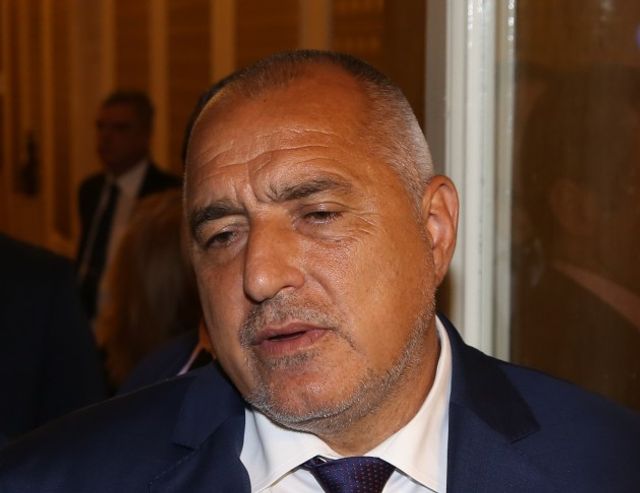 Борисов: На Позитано 20 и оставка не могат да подадат