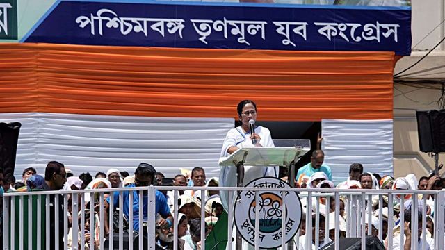 Central agencies threatening Trinamool leaders, asking them to join BJP: Mamata Banerjee