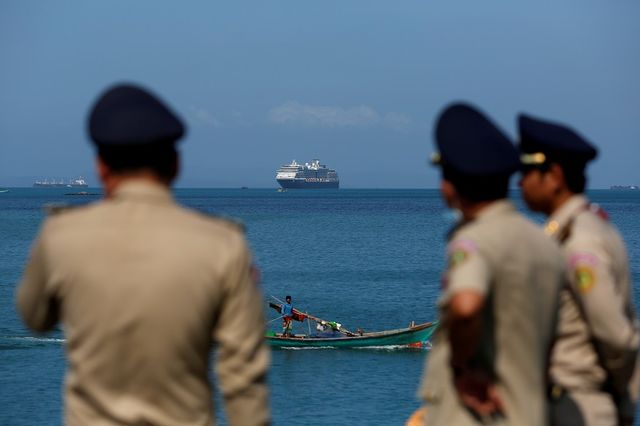 Cruise ship shunned over coronavirus fears arrives in Cambodia – ship tracker