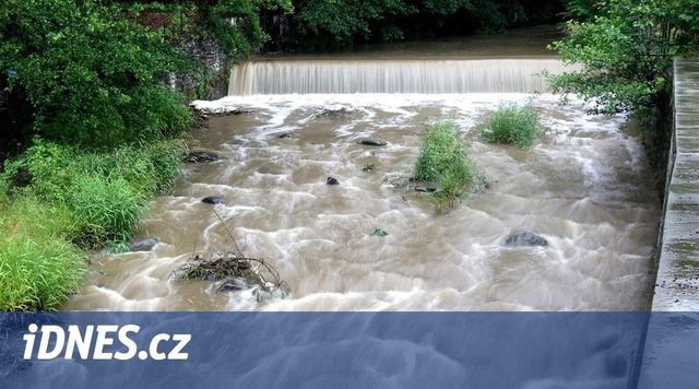 Déšť může rozvodnit menší toky na jihu Čech, na Moravě a ve Slezsku