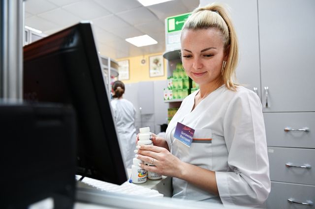 Путин разрешил дистанционную продажу рецептурных лекарств
