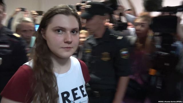 Мосгорсуд продлил до июня арест обвиняемых по делу ”Нового величия”
