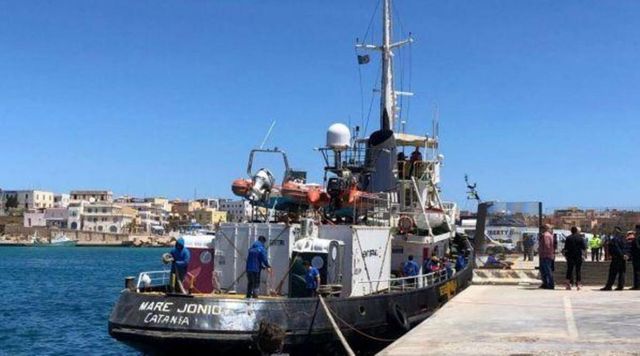 Migranti, il tribunale di Palermo dissequestra la nave Mare Jonio