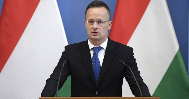 Szijjártó Péter elítélte Klaus Iohannis legújabb magyarellenes intézkedését