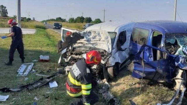 Accident teribil în Giurgiu. Doi oameni au murit, iar alte două persoane au fost grav rănite