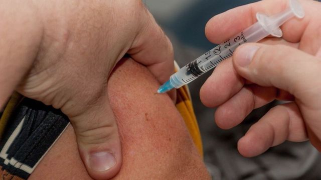 Autoritățile din Coreea de Sud refuză să suspende programul de vaccinare împotriva gripei, după ce 13 persoane au decedat