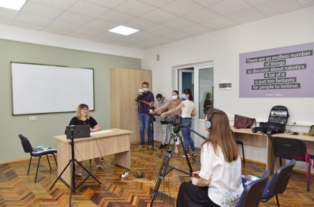 Primăria Chișinău a dat start celei de-a doua etape de înregistrare a lecțiilor online pentru elevi