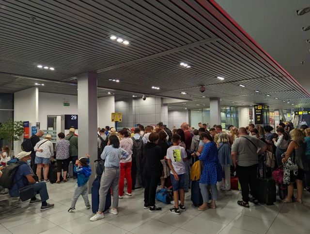 Agenția de turism Cocktail Holidays nu se pregătește de faliment