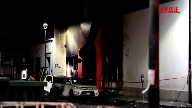 Almeno 23 morti nell'incendio di un negozio in Messico