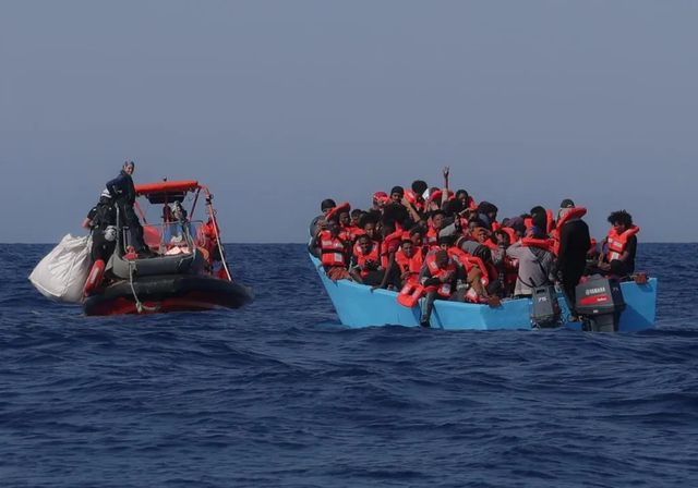 Llegan 14 pateras a Baleares con más de 200 personas a bordo