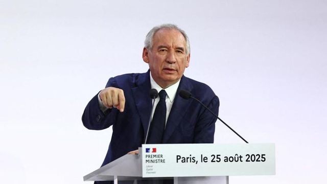 Bayrou se someterá a una moción de confianza el 8 de septiembre ante la Asamblea francesa
