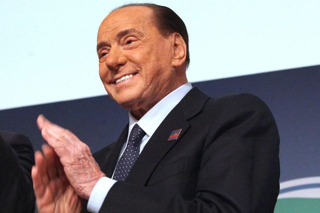 Berlusconi: “Al governo ci sono due partiti comunisti”