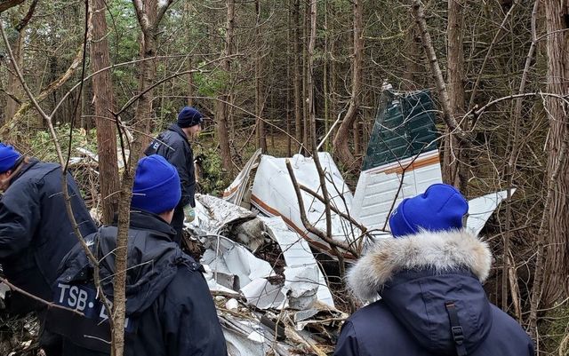 Șapte victime în urma prăbușirii unui avion de mici dimensiuni în Canada